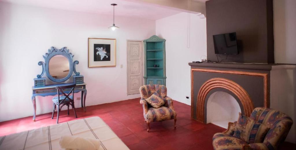 The Bersal House Hotel ซานมิเกล เด อาเญนเด ภายนอก รูปภาพ